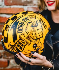 70s_helmets_special_garage_model_zoom