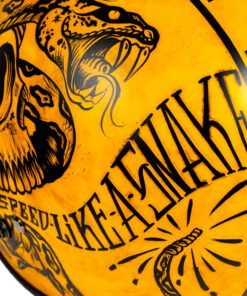 70s_helmets_special_garage_zoom_left