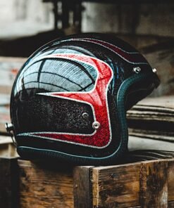 helmets_70s-superflakes-collection-hotrod-scallops_left_model