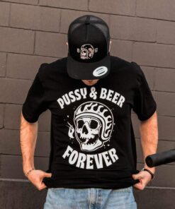 Skull T-Shirt Pussy & Beer - Model