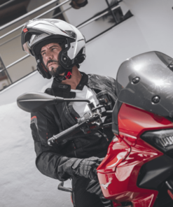 MT HELMETS- FULL FACE-MODULAR-HELMET-WHITE GLOSS-MODEL-OPEN